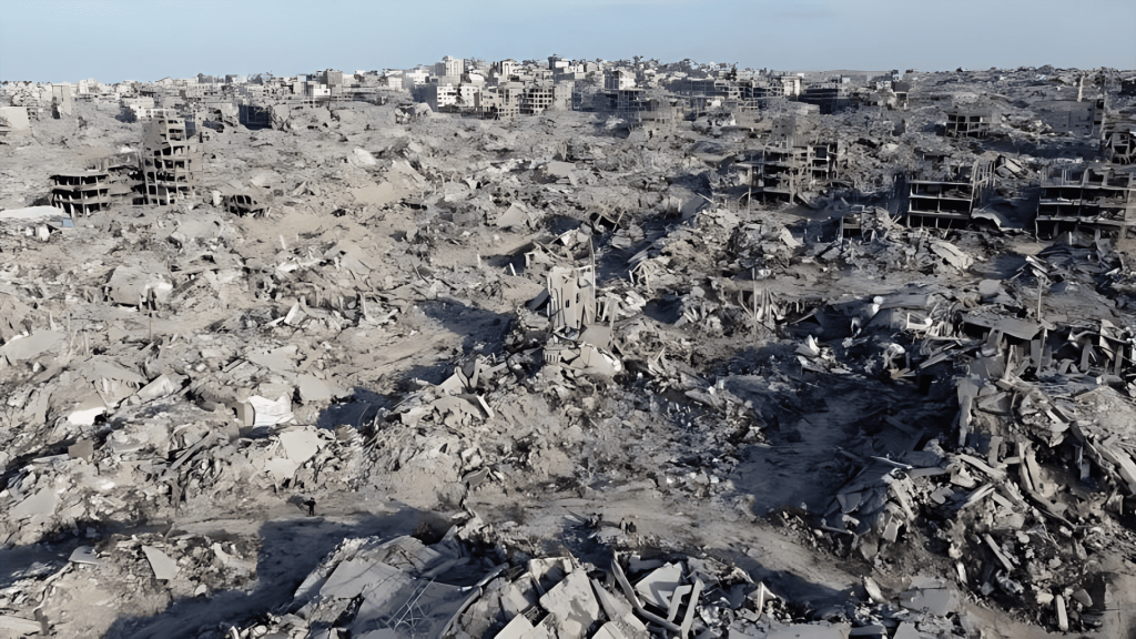 Ciudad devastada, edificios en ruinas, paisaje de escombros y destrucción.