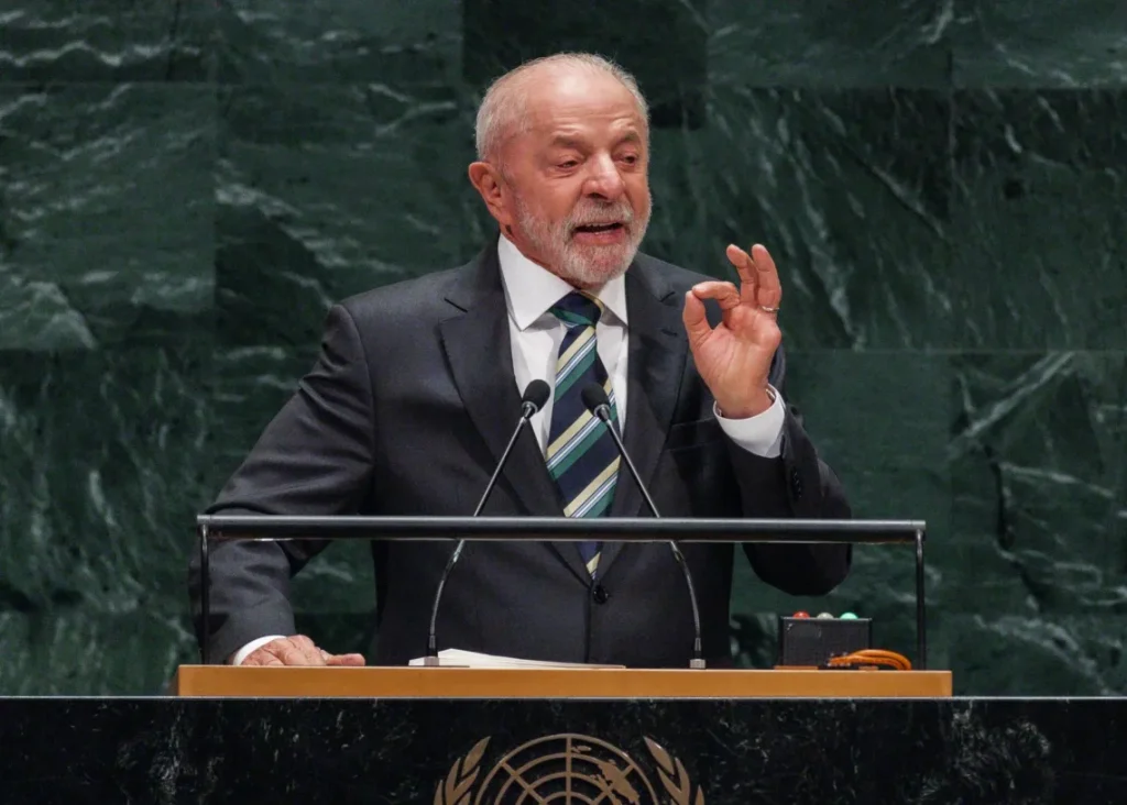 Lula da Silva, presidente de Brasil, pronunciando un discurso en la ONU.