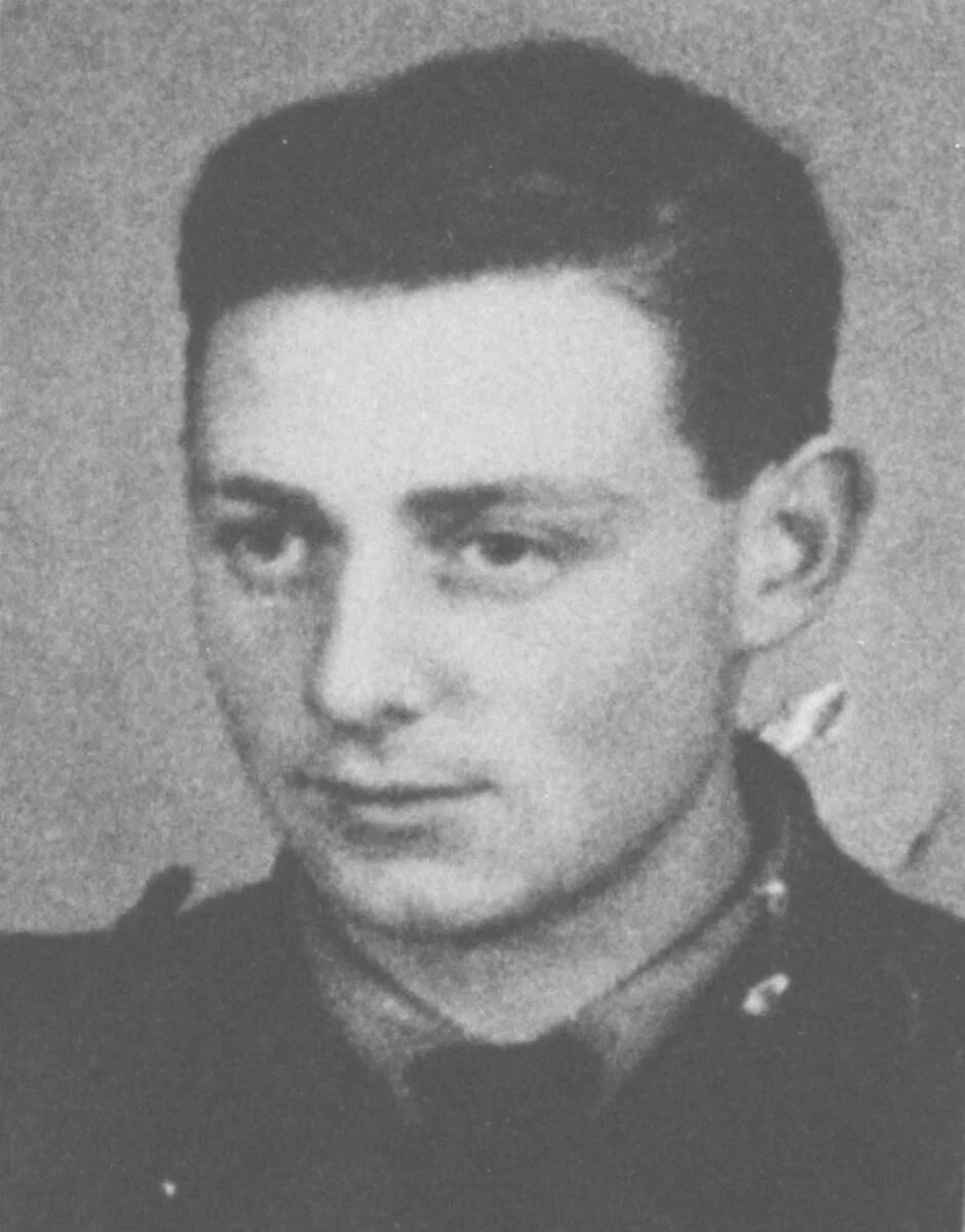 Helmut Oberlander cuando se unió por primera vez a las fuerzas alemanas