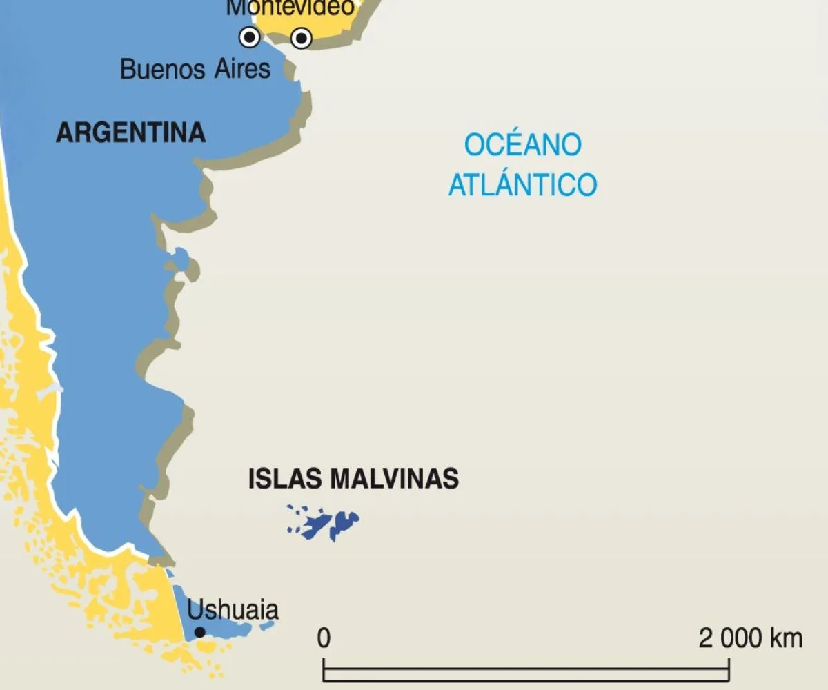Mapa con la distancia entre Malvinas, Buenos Aires, Ushuaia y Montevideo